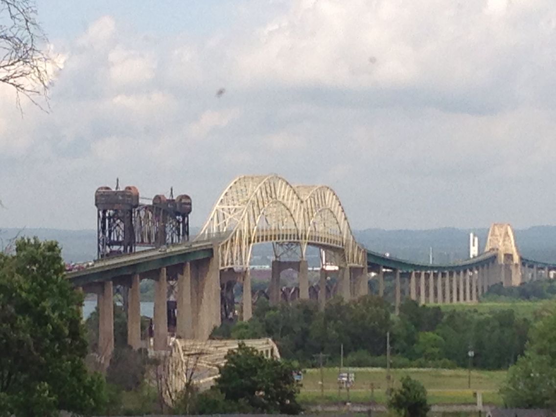 picture of the bridge to Canada from Sault Ste Marie, Michigan